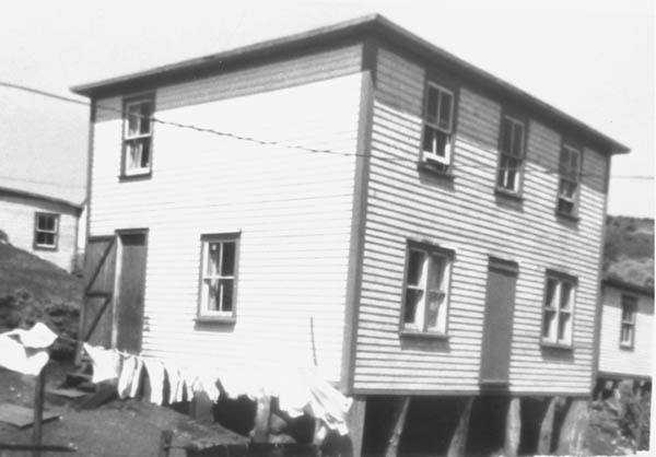 263: Joseph Kerrivan's house, at the harbour. [courtesy of Jenny (Kerrivan) Harvie]